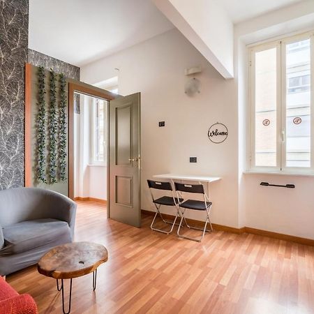 Rooms Piramide Roma Exterior foto