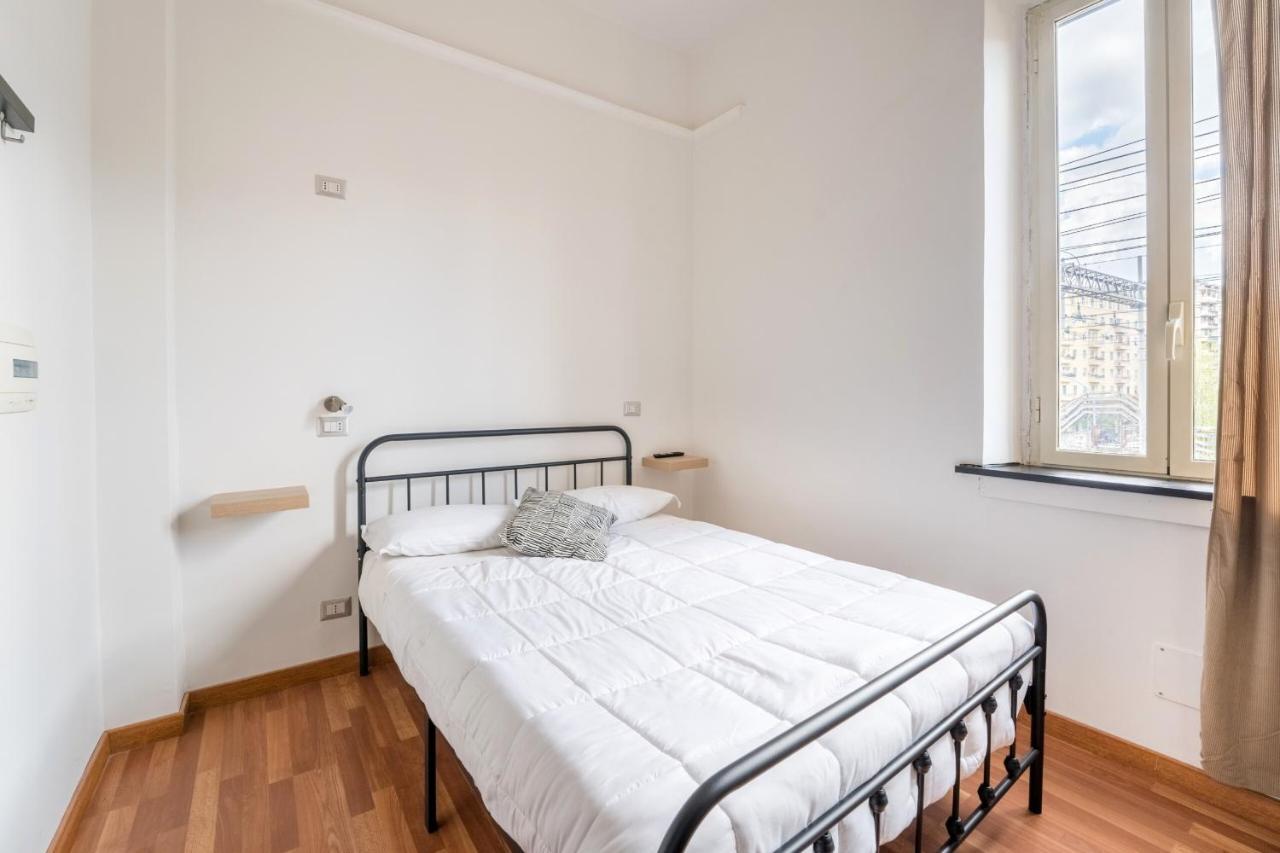 Rooms Piramide Roma Exterior foto