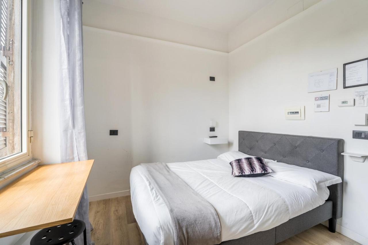 Rooms Piramide Roma Exterior foto